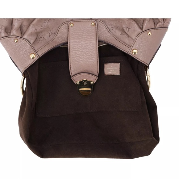 Louis Vuitton Monogram Mahina Solar PM Shoulder Bag M93445 Poudre Taupe Leather - Picture 12 of 13